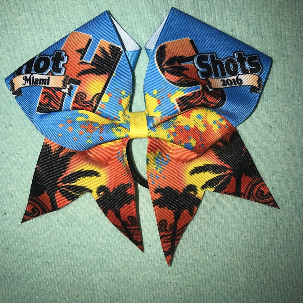 Hot Shots bow