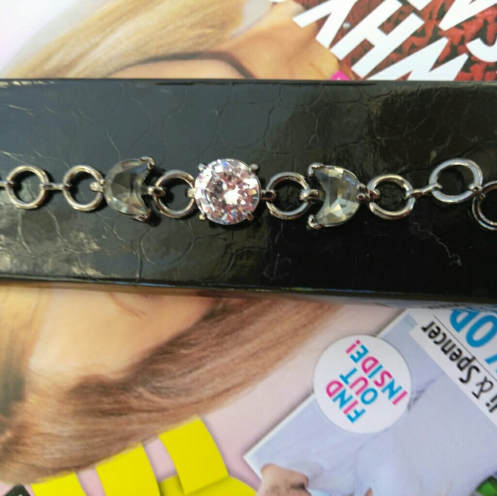 Bracelet w stones