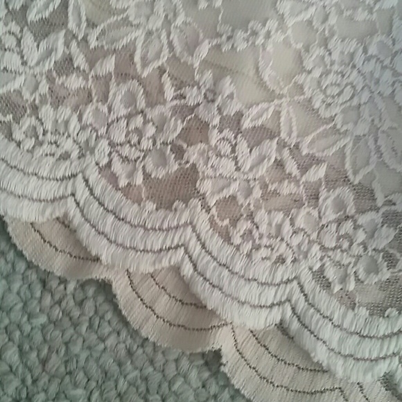 Lacey  light barely peach tank top - Picture 2 of 4