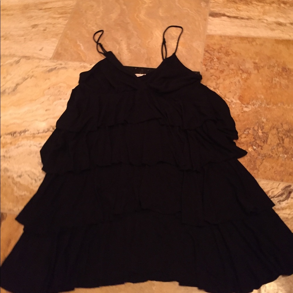 UNYX Supersoft black stretch camisole tunic