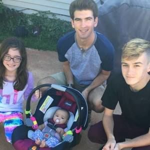 Meet your Posher, Molly