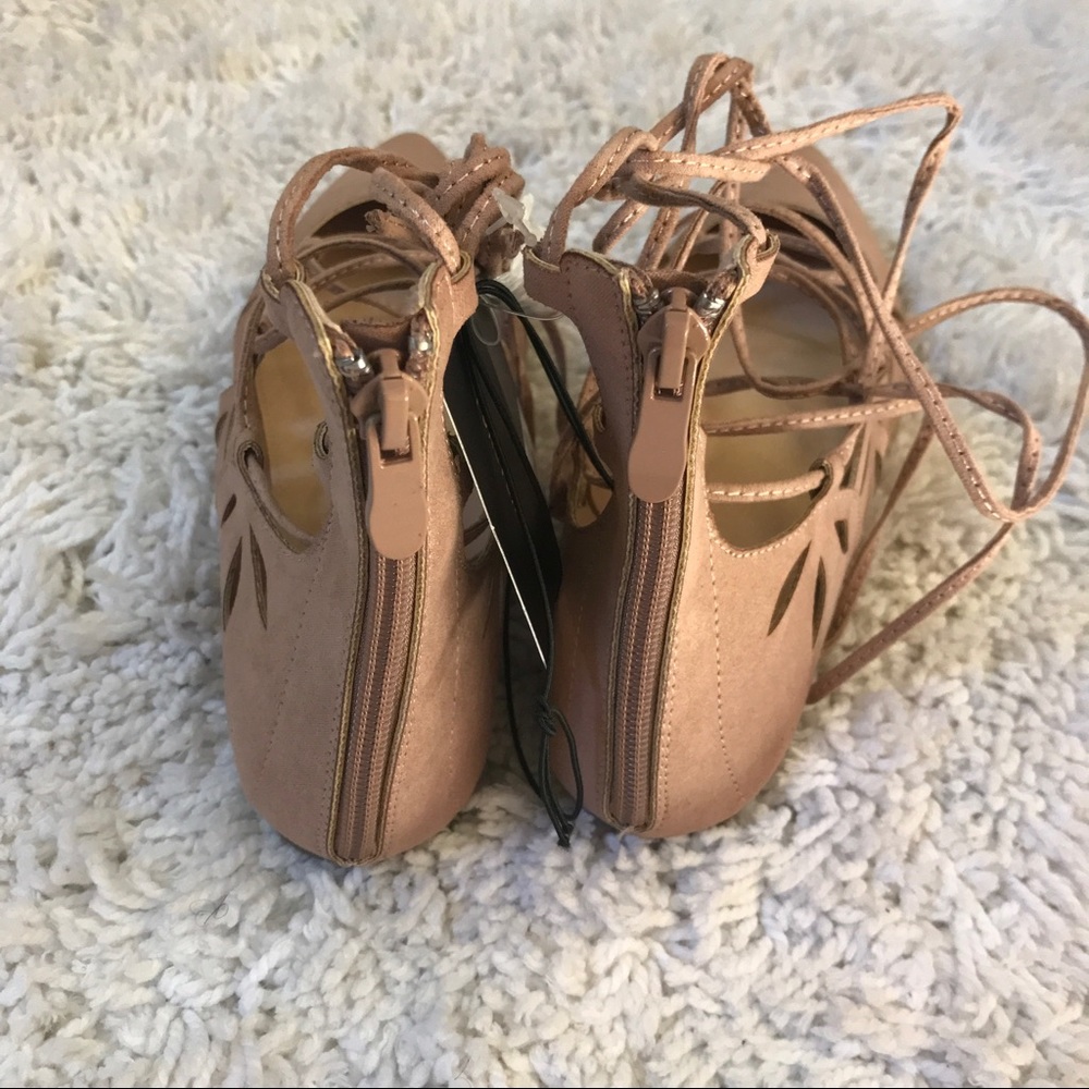 Submit ANY Offer! Pink Pointed Flats - Picture 2 of 3