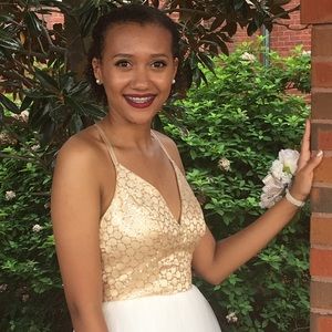 Meet your Posher, Brittany