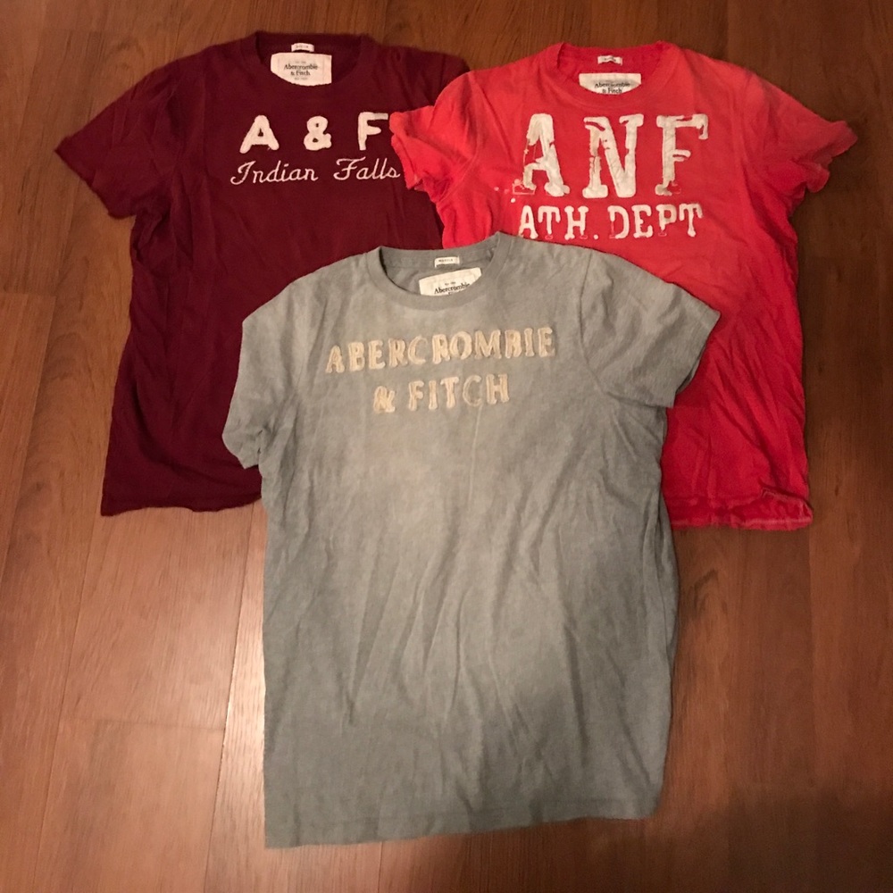 3 men's Abercrombie & Fitch shirts