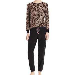 NWT Fleece Betsy Johnson PJ Set