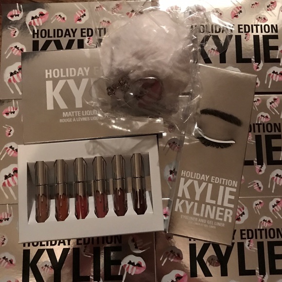 Kylie Cosmetics Holiday Edition Bundle 3 pieces