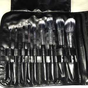 BH cosmetics brush set