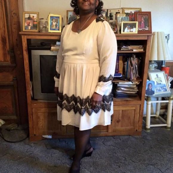 Meet your Posher, Karen - Picture 1 of 1