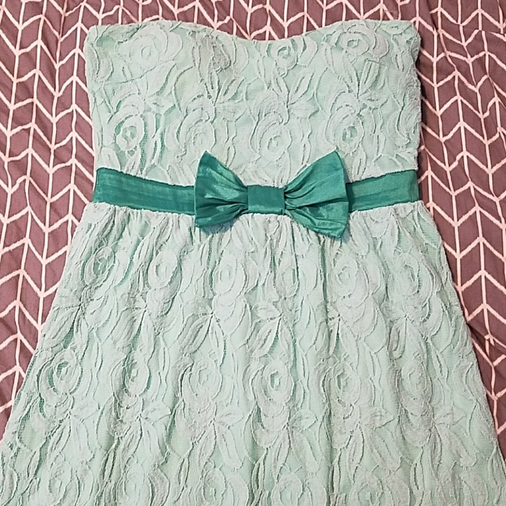 Plus Size Mint Strapless Lace Bow Dress