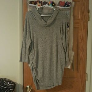 **LAST CHANCE** Ribbed cowl neck sweater