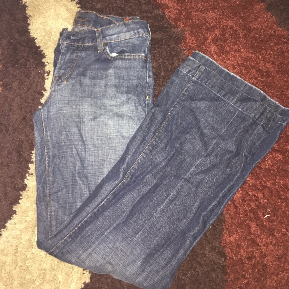 Seven jeans