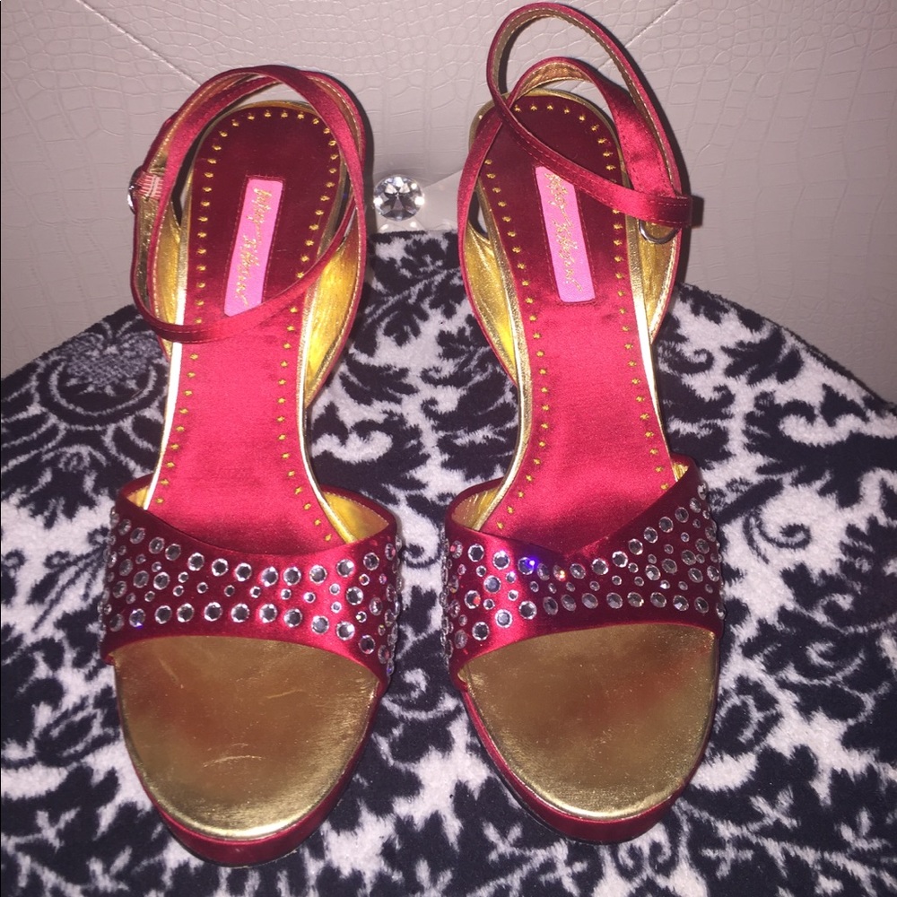 Sale! Betsey Johnson red crystal heels 9