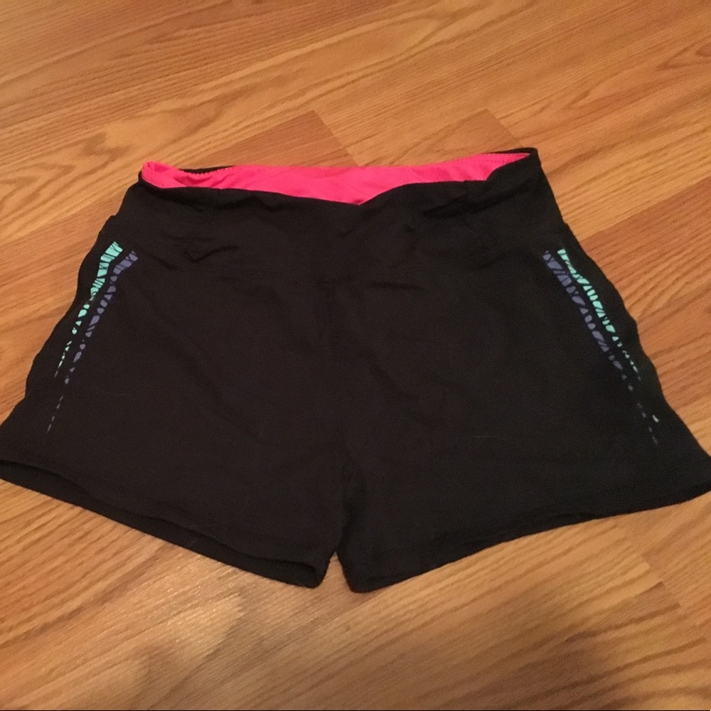 Athletic shorts