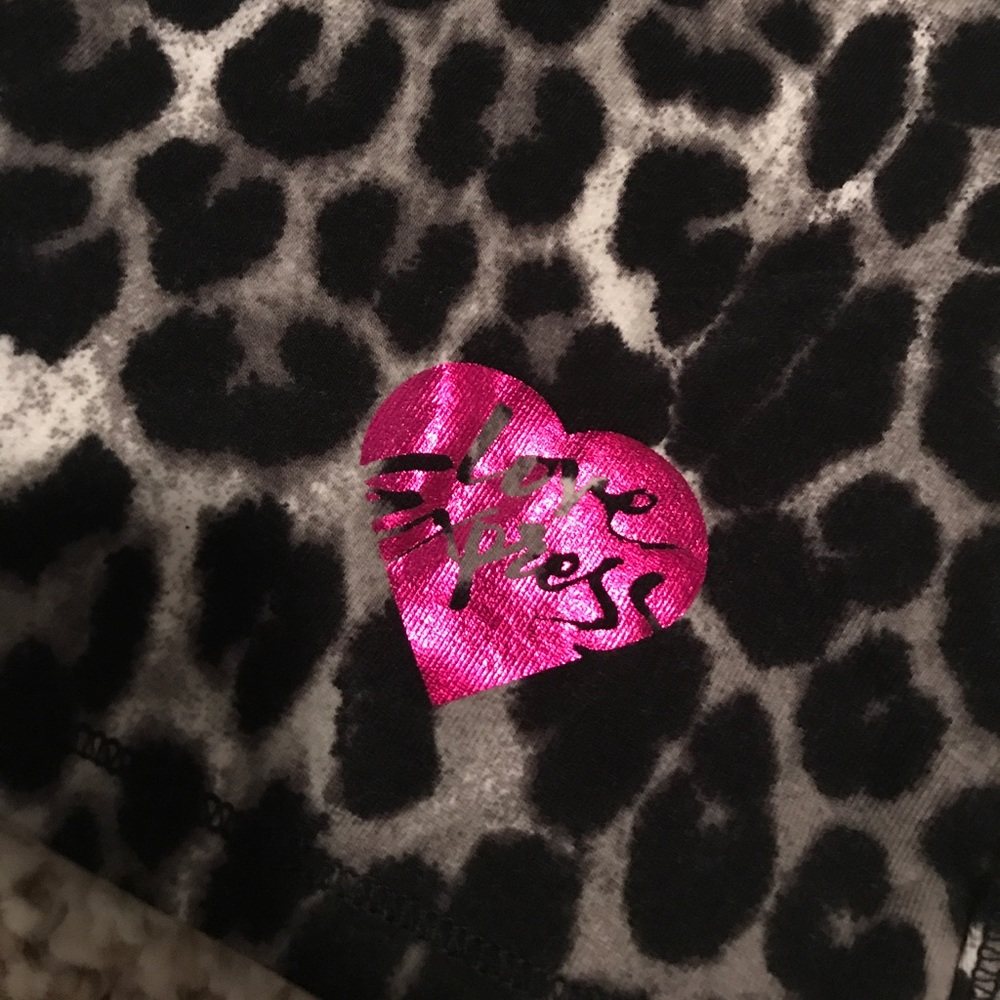 Express Workout Tank - Picture 3 of 4