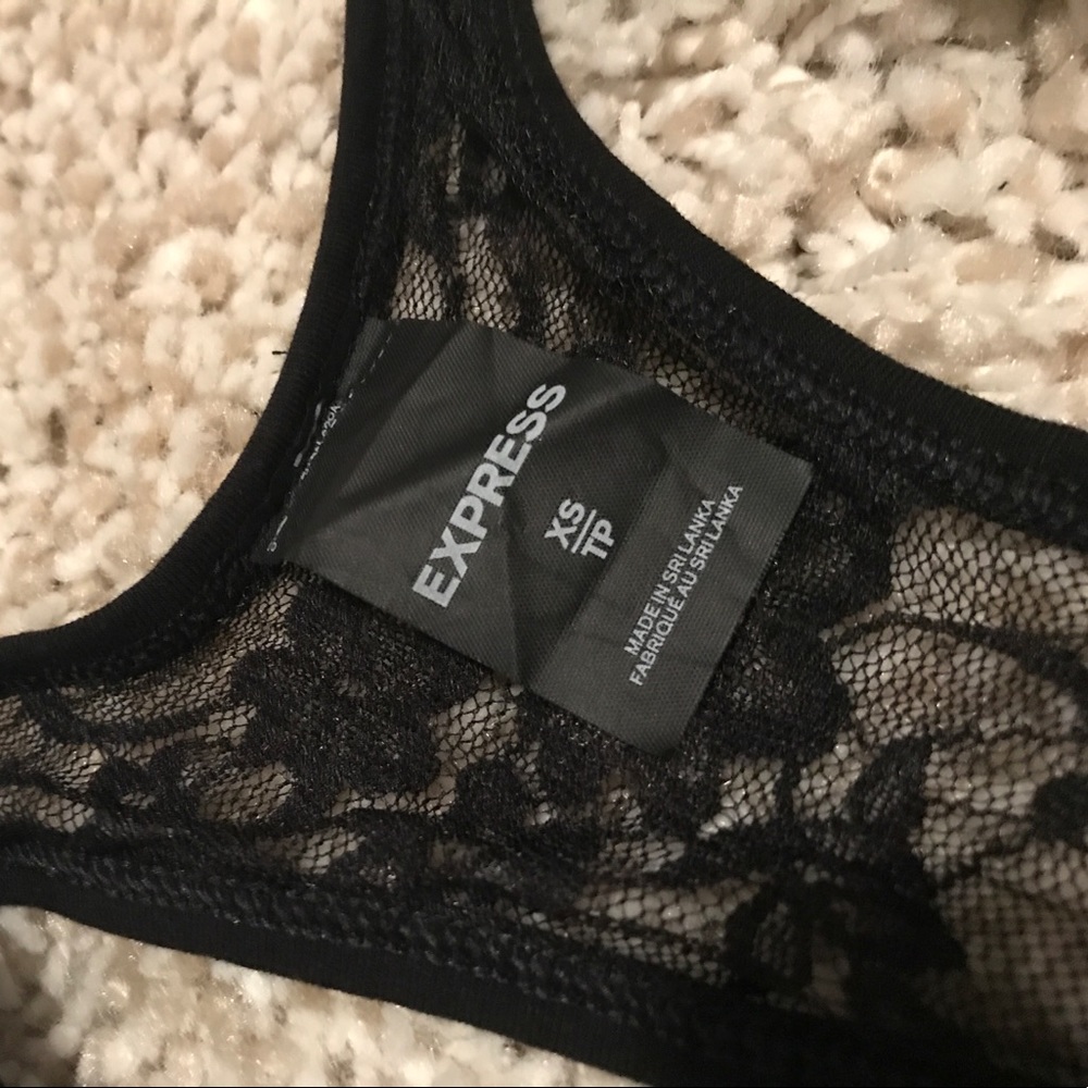 Express Workout Tank - Picture 4 of 4