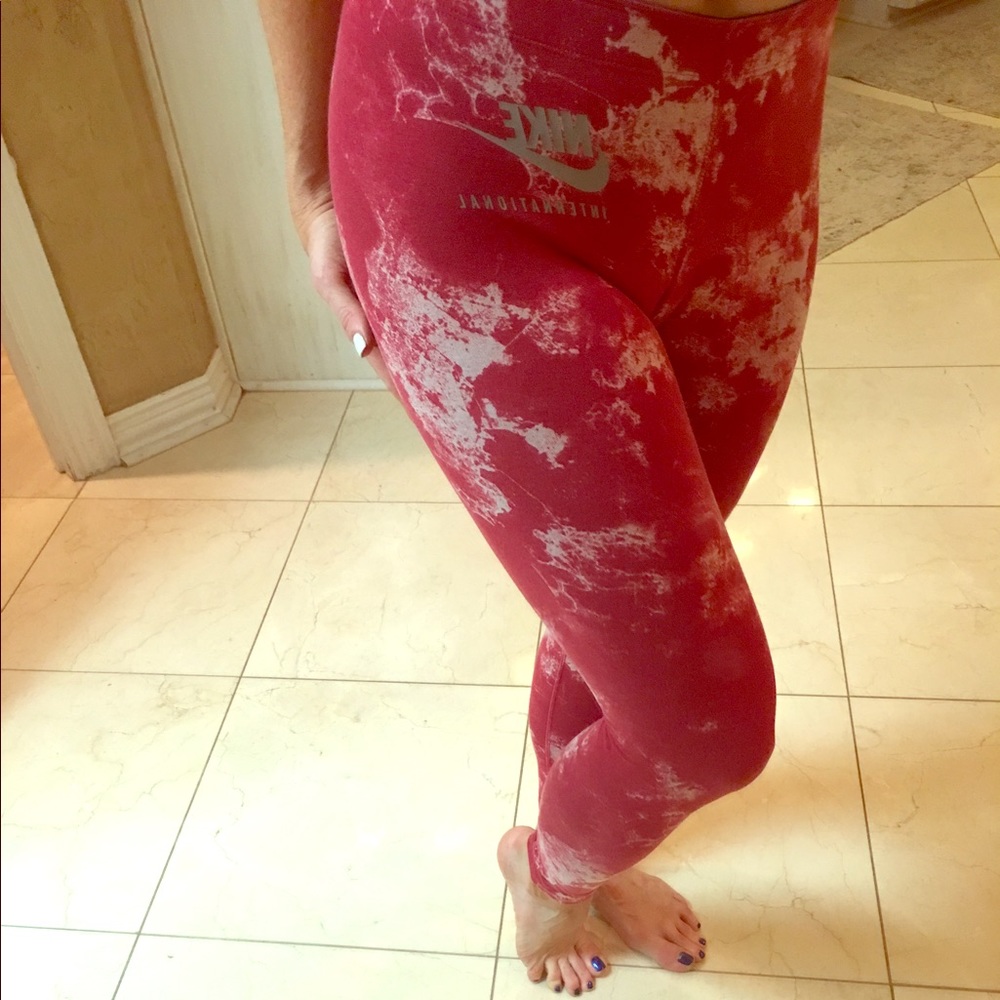 Nike workout leggings