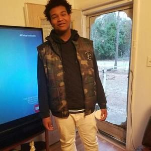 Meet your Posher, Marcellus