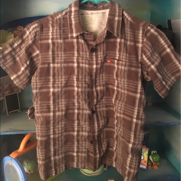 Sold- Boys button up shirt - Picture 1 of 3