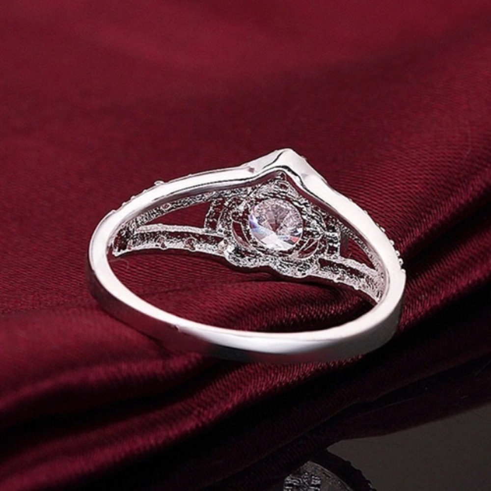 NWT SS HEART/CRYSTAL RING 9 - Picture 3 of 3