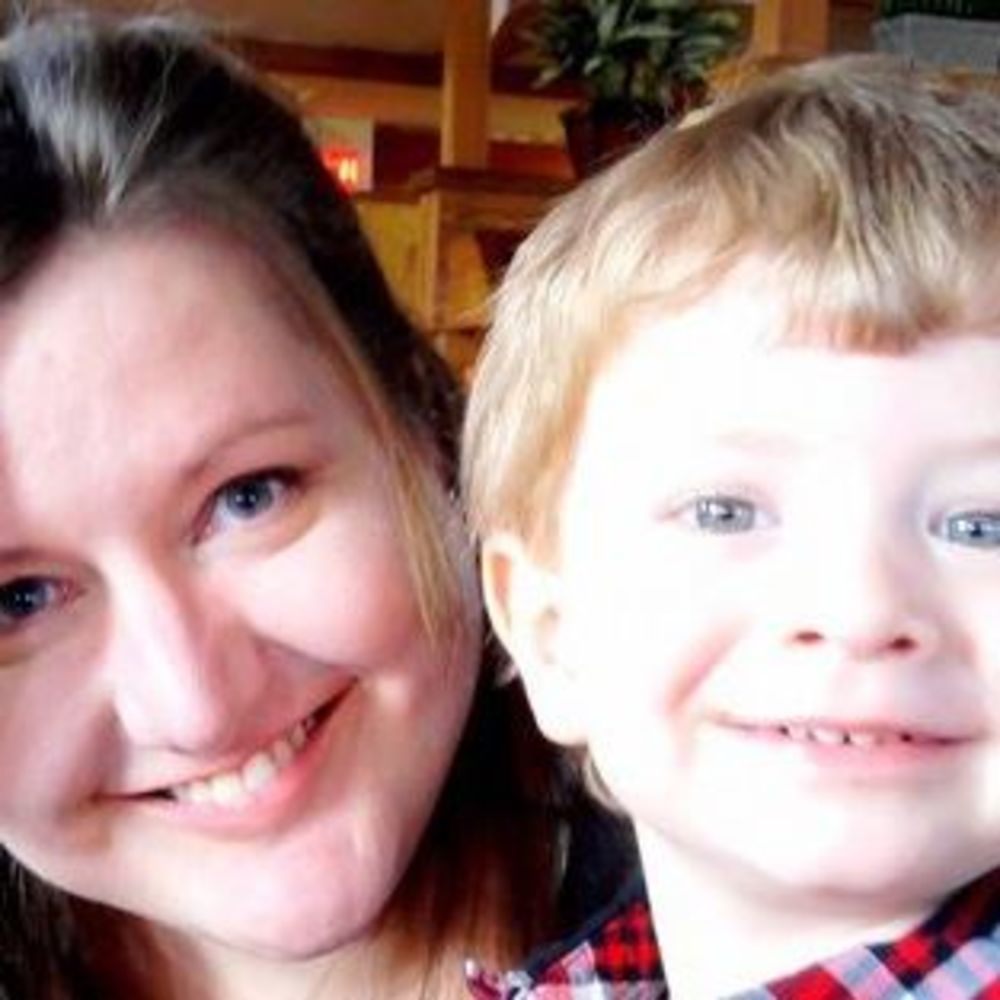 Meet your Posher, Lark