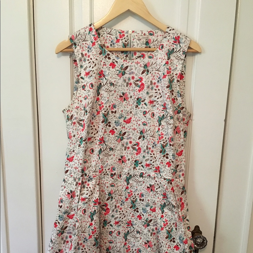 Floral Fit & Flare Dress (with pockets!)