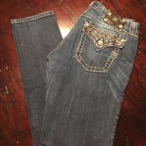 Miss Me skinnys like new 💙