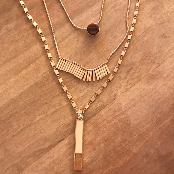henri bendel Jewelry - Henri Bendel Rose Gold 3-strand Necklace