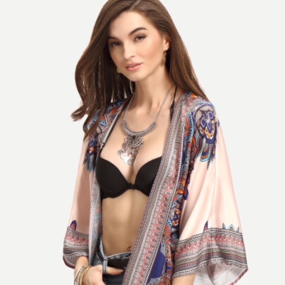 🇨🇳 Multicolor Kimino