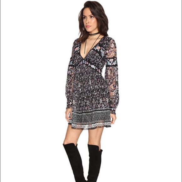 Free People Dresses & Skirts - Free People cherry blossom mini dress