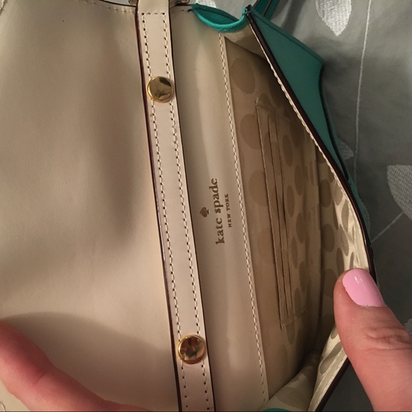 Kate Spade cedar st  Monday cross body bag clutch - Picture 2 of 4