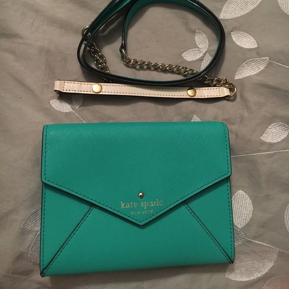 Kate Spade cedar st  Monday cross body bag clutch - Picture 3 of 4