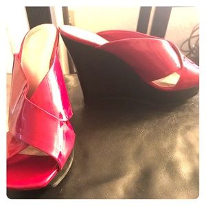 Jessica Simpson wedges