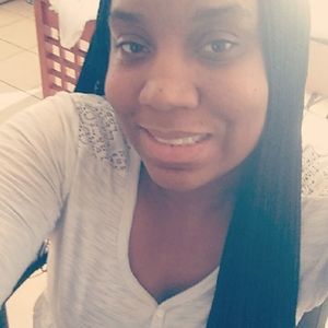 Meet your Posher, Gloria