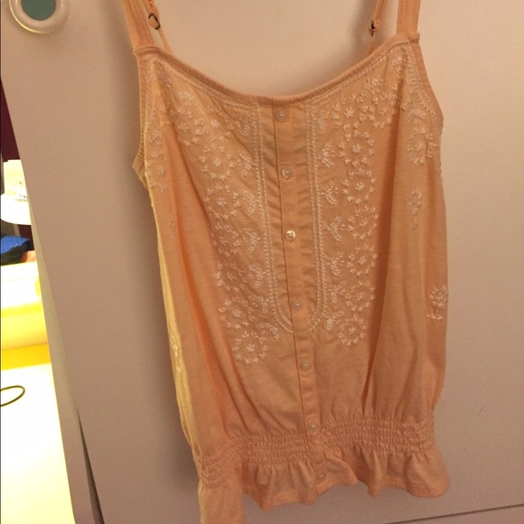 ✨Cute light orange tank from American Eagle - Picture 1 of 3
