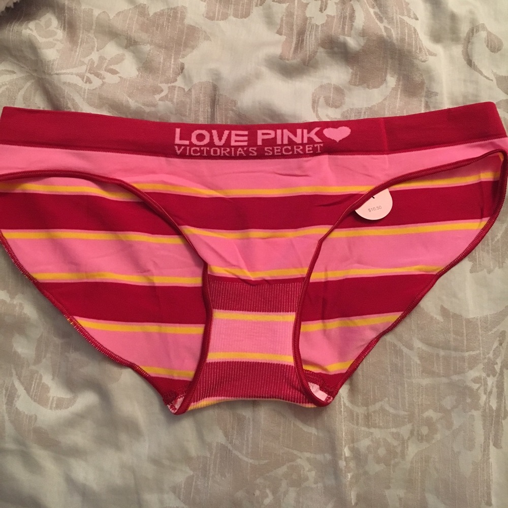 NWT striped VS seamless panties