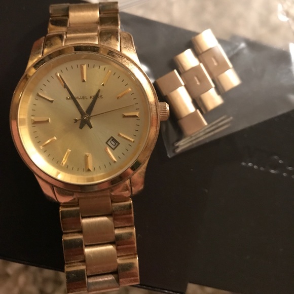 Michael Kors Gold Watch - Picture 3 of 4