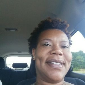 Meet your Posher, Shemeka