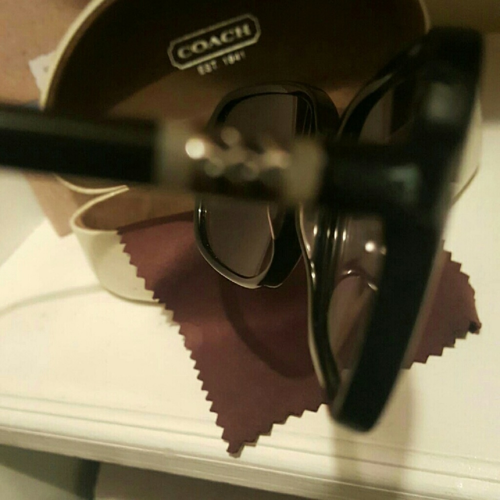 COACH SUNGLASESS