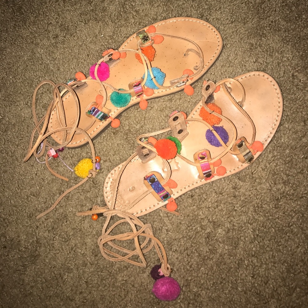Pom Pom tie up sandals