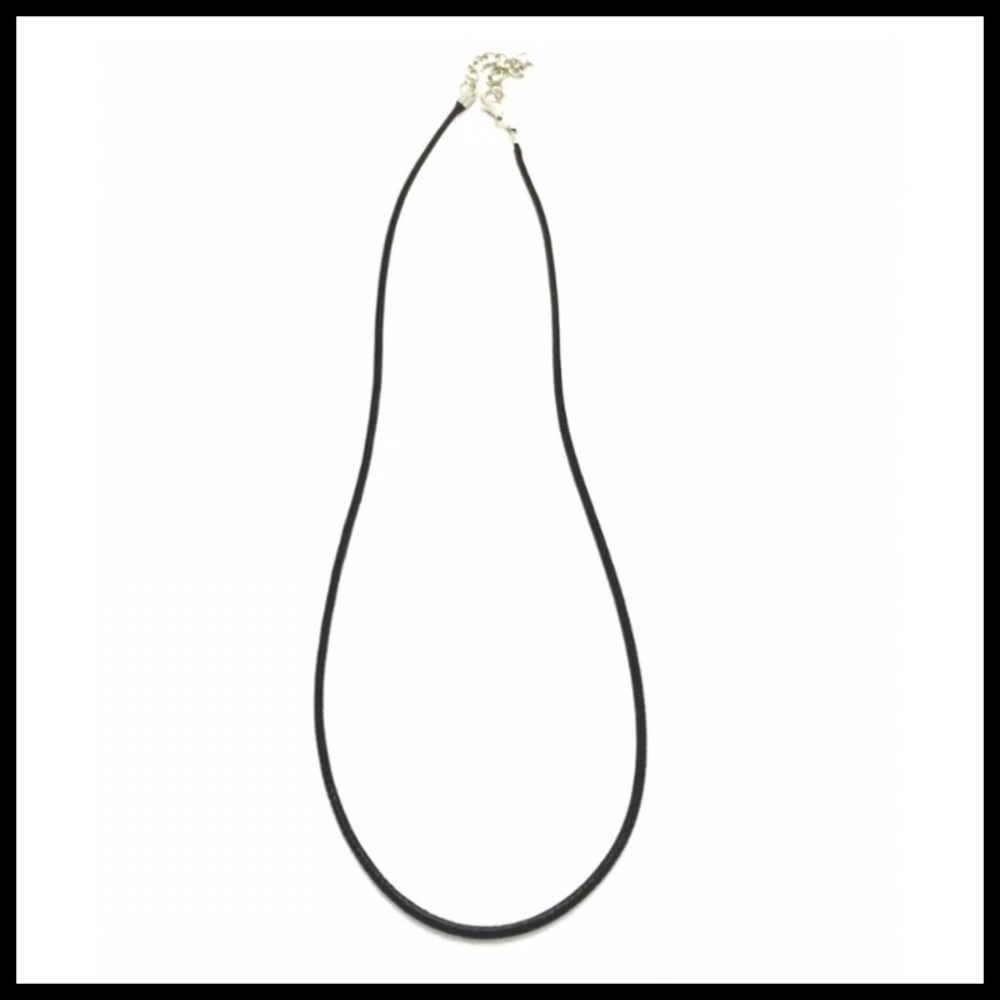 Unisex Bullet Necklace - Picture 3 of 4