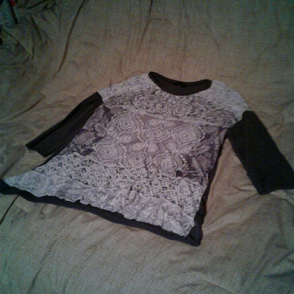 NWOT Zara cutoff tee