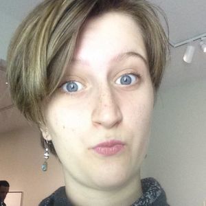 Meet your Posher, Carly