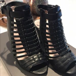 Blk Vince Camuto Wedge.