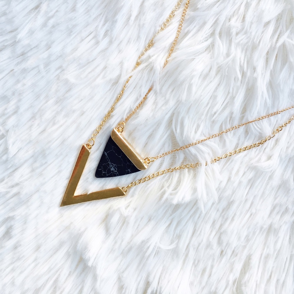 Lily+Arrow Signature Black & Gold Layered Necklace