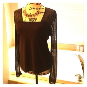 Sheer/Polyester Top 💜