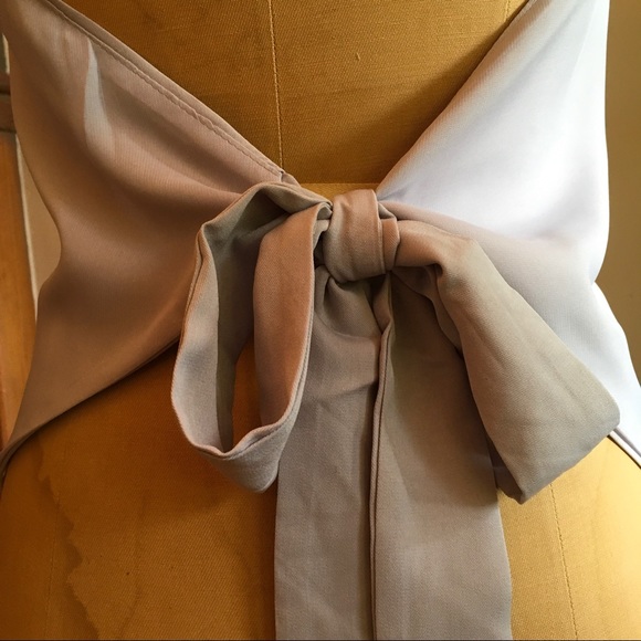 Low-Back Halter - Picture 5 of 8