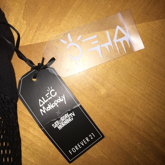 ***SOLD*** Forever 21: Alec Monopoly collab. - Picture 5 of 8