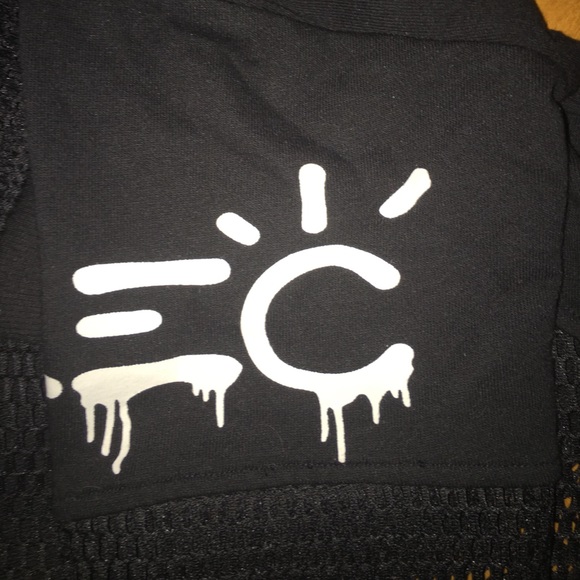 ***SOLD*** Forever 21: Alec Monopoly collab. - Picture 6 of 8