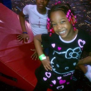 Meet your Posher, Tomika