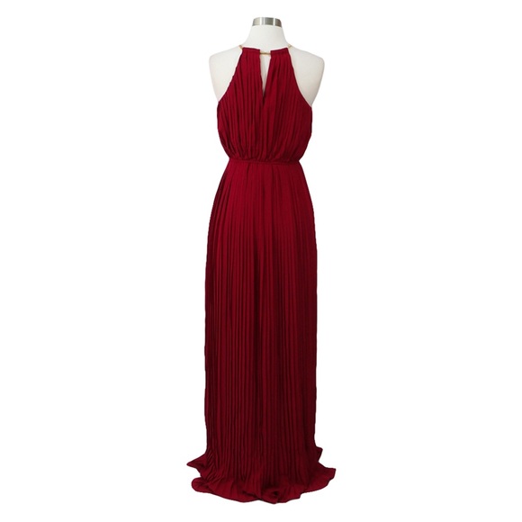 ❗️FINAL PRICE❗️Dark Red Halter Pleated Maxi Dress - Picture 7 of 7